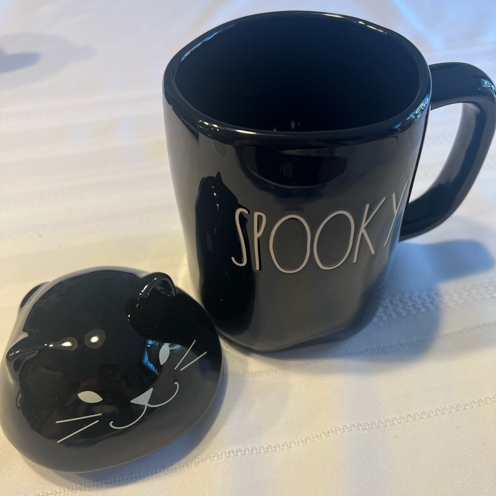 NEW Rae Dunn 2-piece Cat Spooky Mug